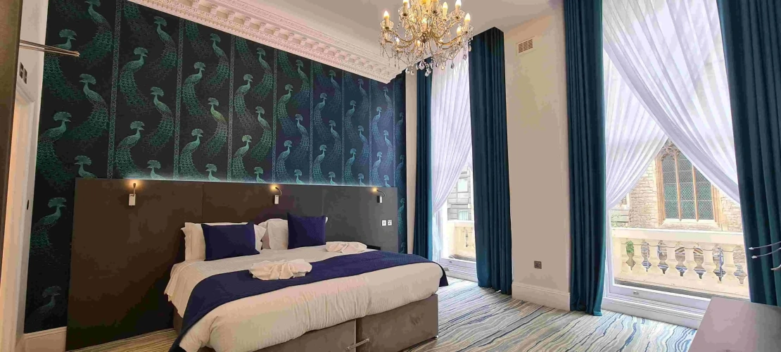 Double Suite