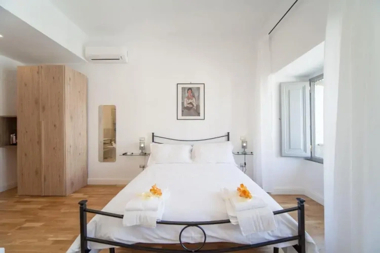 Standard room with view