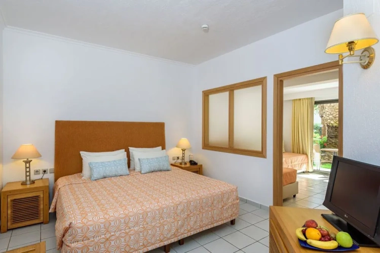 Quadruple Family Junior Suite