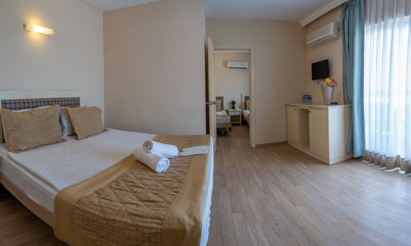 Anabina Family room
