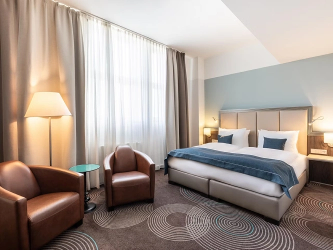Double Suite