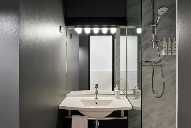 Remix Hotel photo 21