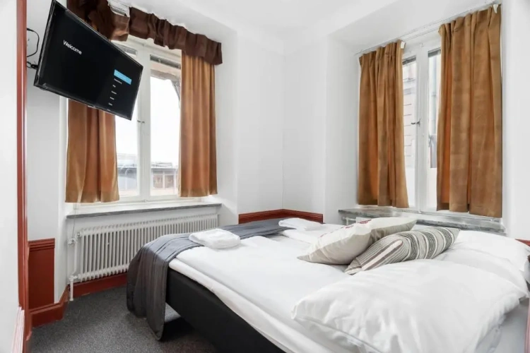 Double Suite