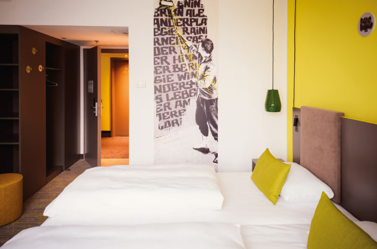 Lounge Twin room