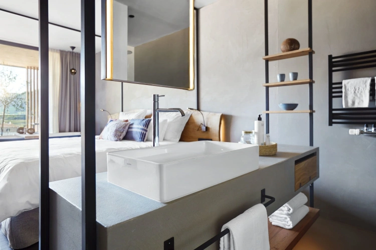 Lion Double Suite