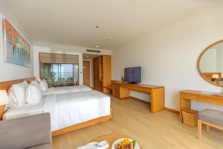 Premier Deluxe Double room with balcony