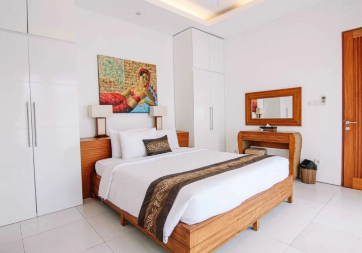 3 Bedrooms Villa