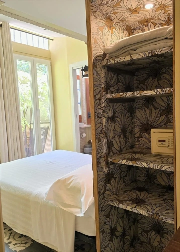 Smart Traveler Double room