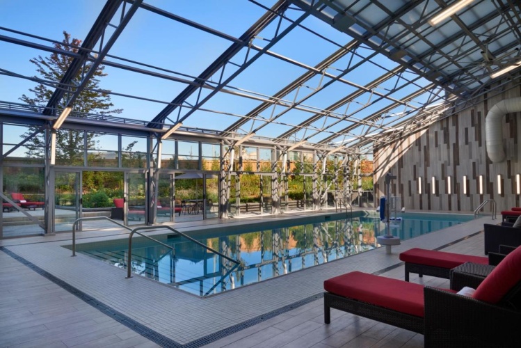 Hilton Toronto Airport Hotel & Suites photo 27