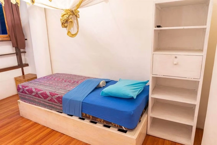 Single room