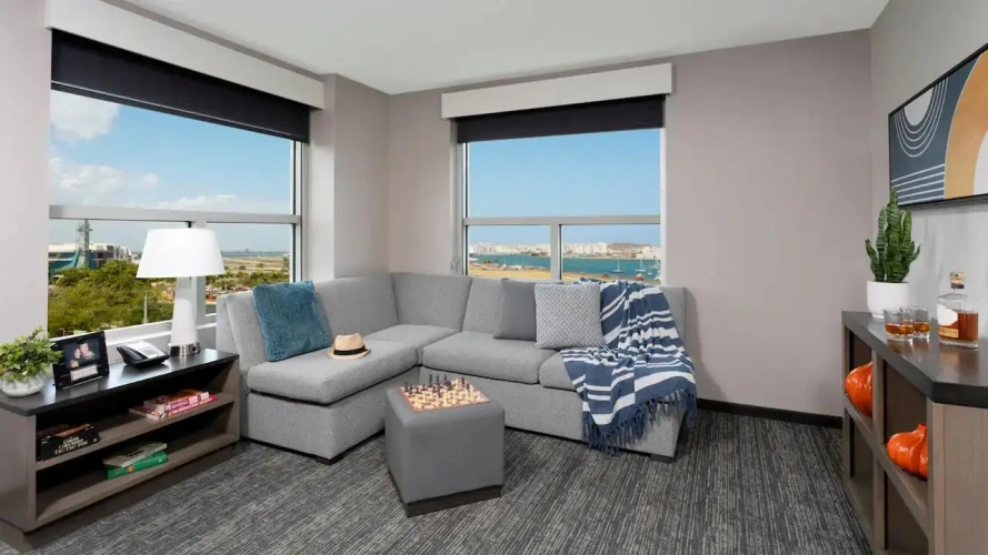1 Bedroom Double Kitchen Suite