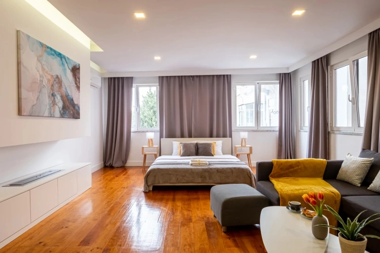Green Double bedroom
