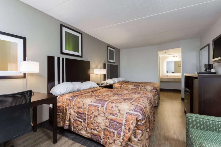 Twin room