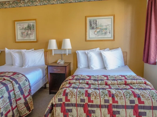 Quadruple room