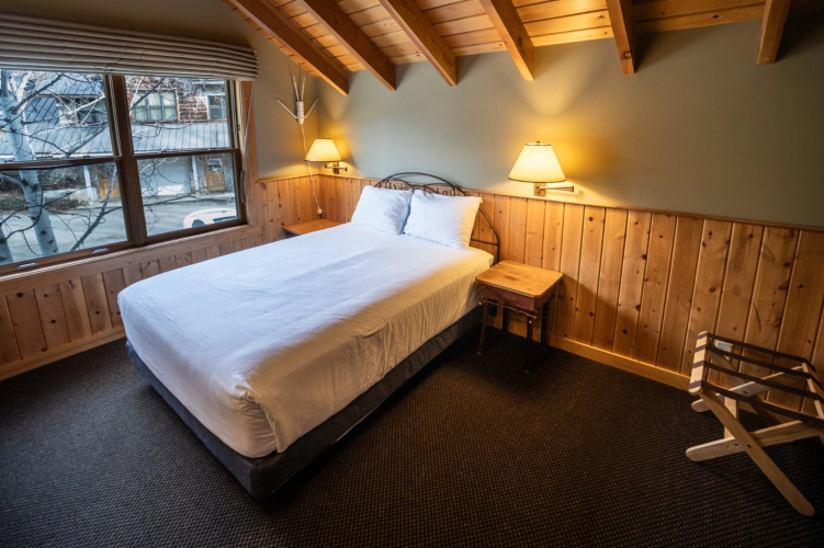 Sun Mountain Lodge photo 16