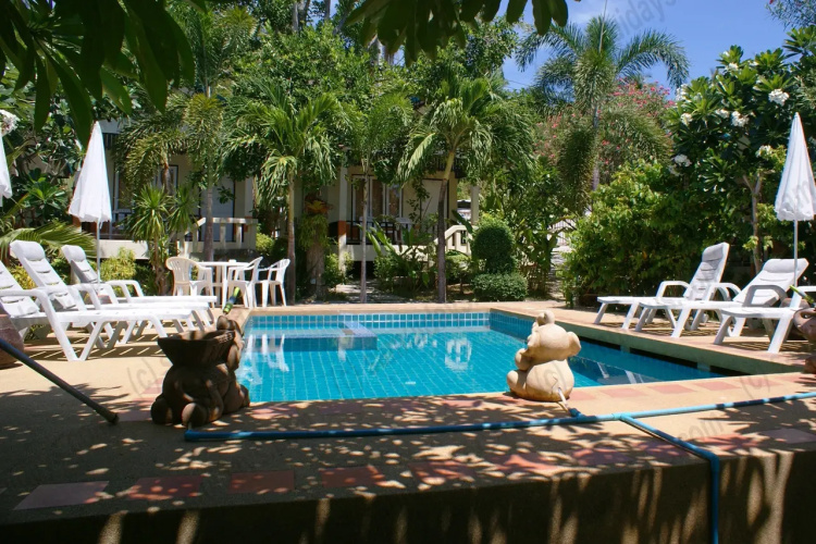 Aurora Hill Resort