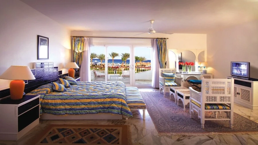 1 Bedroom Executive Twin Suite with sea view