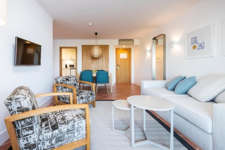 The Patio Suite Hotel photo 8
