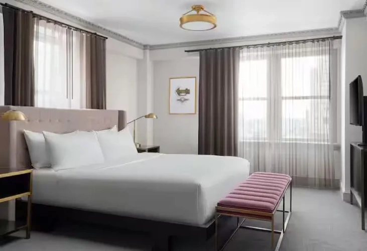 W/accessible Tub Double Junior Suite