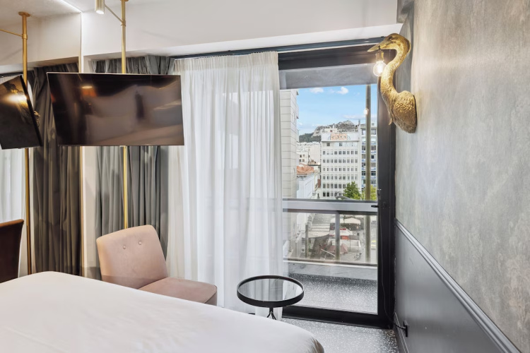 Skylark Hotel, Athens
