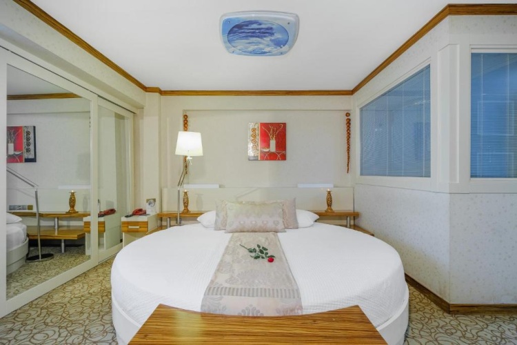 Honeymoon Double Suite