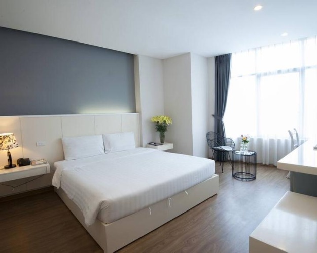 Premium Double room with park view