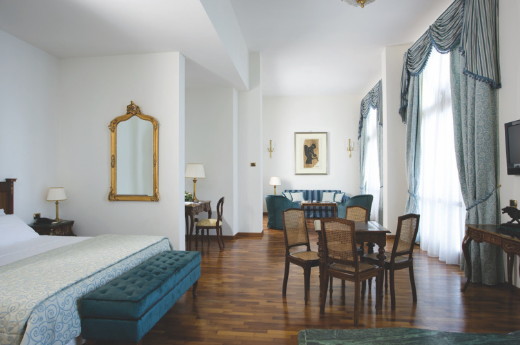 Executive Double Suite
