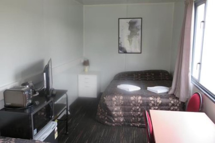 Standard Quintuple room