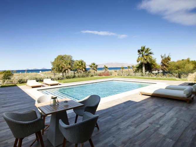 Pelagos Suites Hotel photo 35