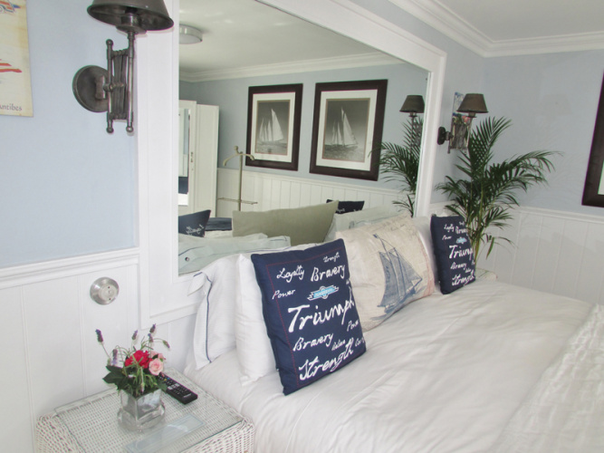 Lower deck Double room