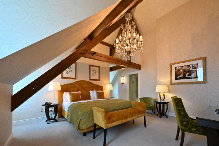 The Queen Double Attic Suite