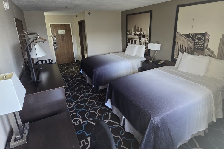 Twin room