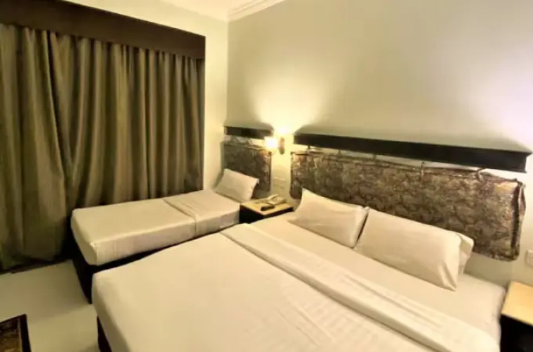 Triple room