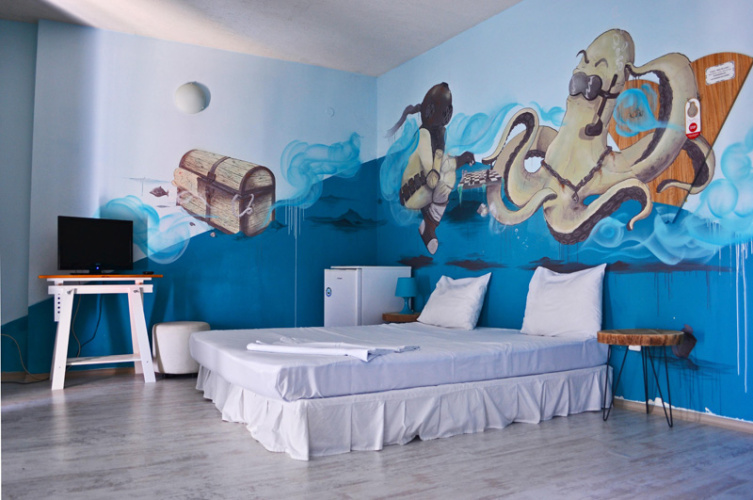 Quadruple room