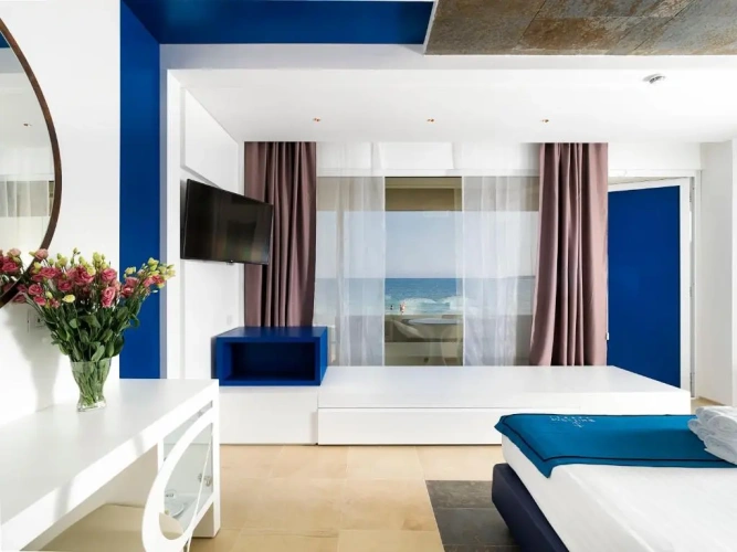 Luxury Double Suite beachfront