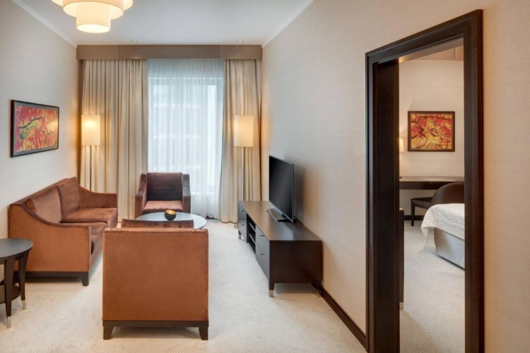 Deluxe Double Suite