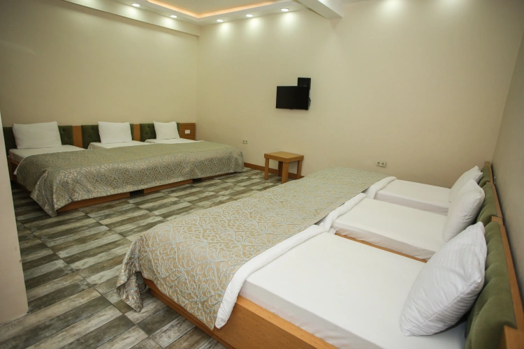 Large Family Suite Room