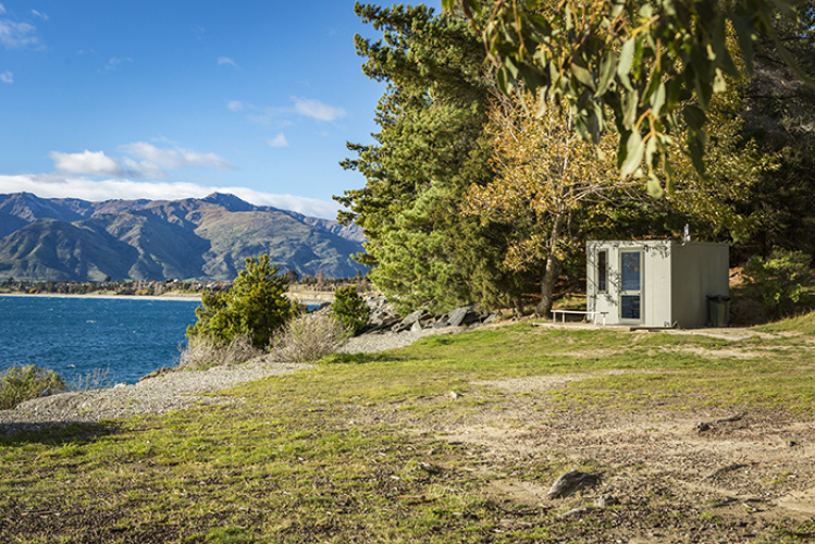 Lakeside Double Cabin