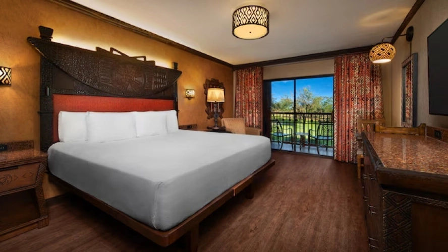 Standard Double Club room with savanna view