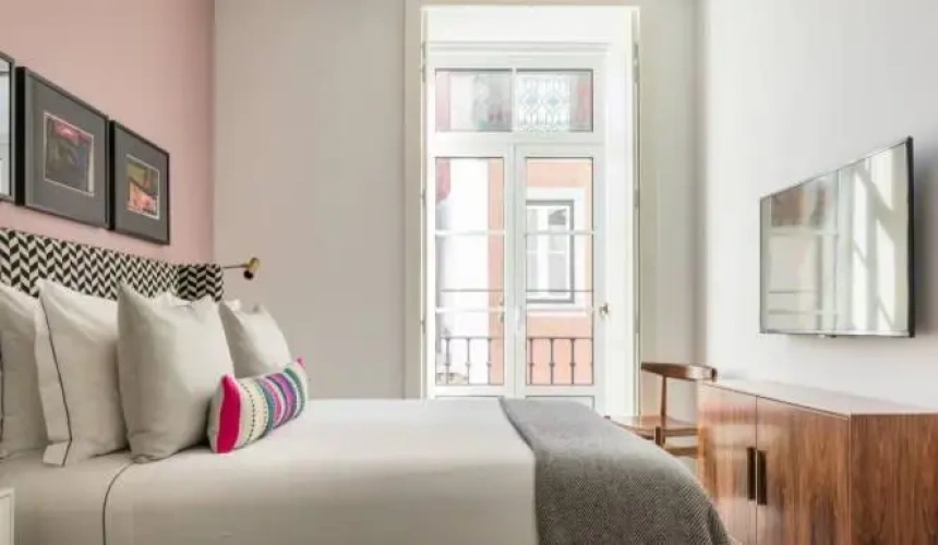 Bairro Alto Mezzanine Double Suite