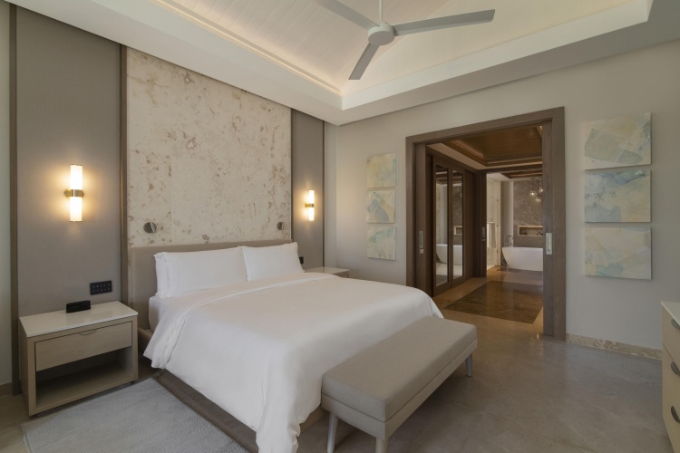 2 Bedrooms Luxury Premier Suite