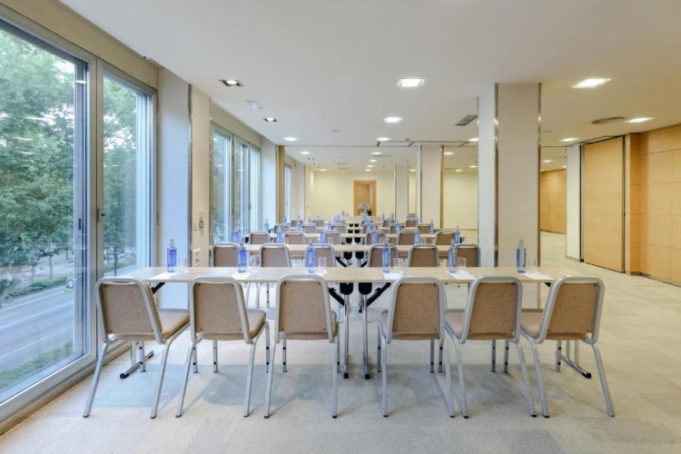 NH Hesperia Barcelona Presidente photo 25