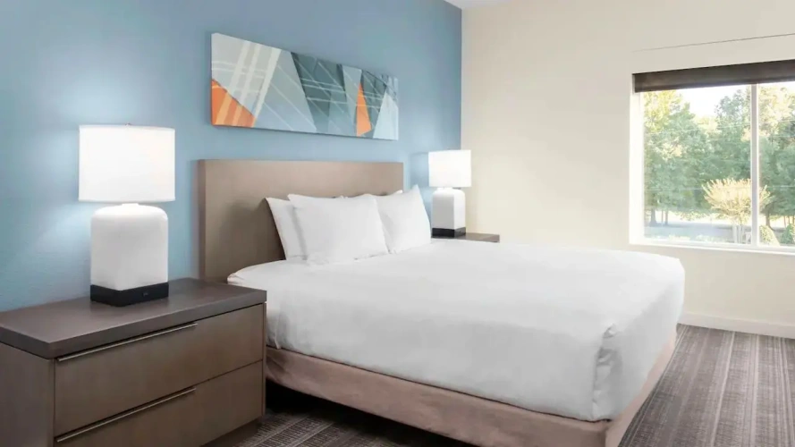 1 Bedroom Accessible Double Kitchen Suite