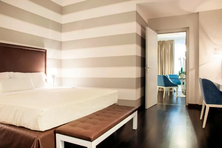 Deluxe Double Suite