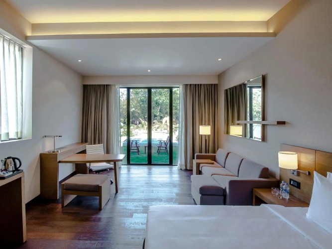 Large Specialty Double room