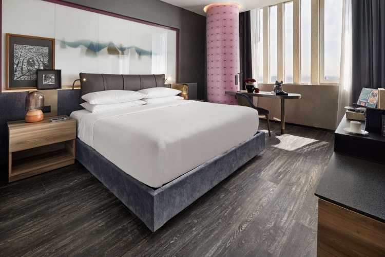 Accessible Double Suite