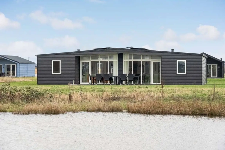 Modern Cottage