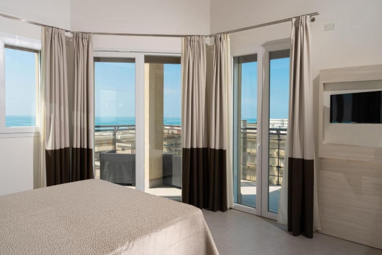 Executive Double Junior Suite