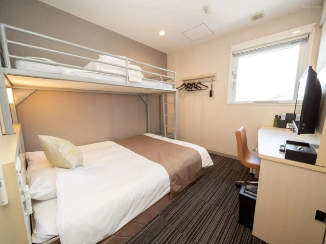 Super Double room
