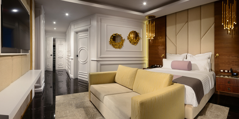 Presidential Sextuple Suite